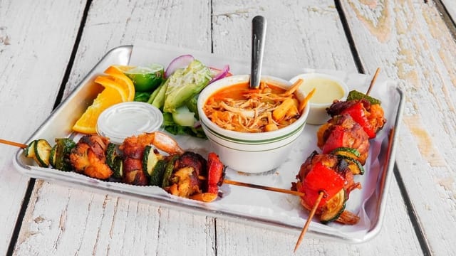 Camarones À La Brochetas.