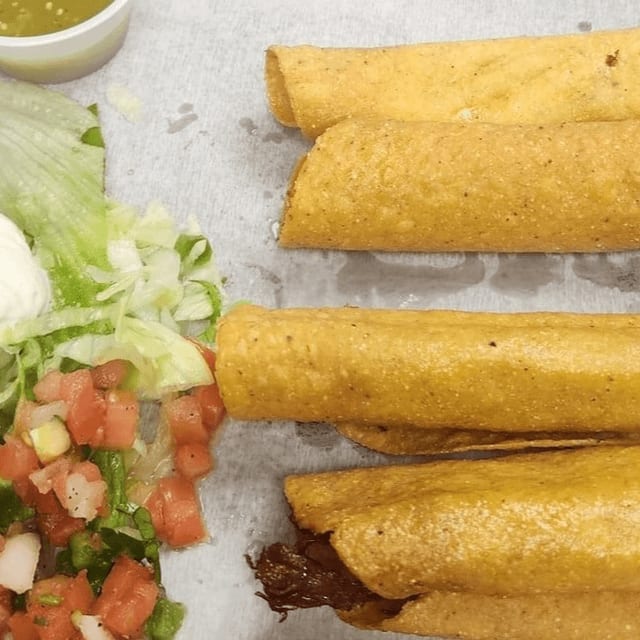 Flautas Mexicanas.